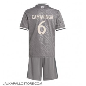 Real Madrid Eduardo Camavinga #6 Kolmaspaita Lapsille 2024-25 Lyhythihainen (+ shortsit)